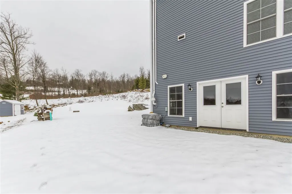 165 Boynton Hill Road Milford NH 03055
