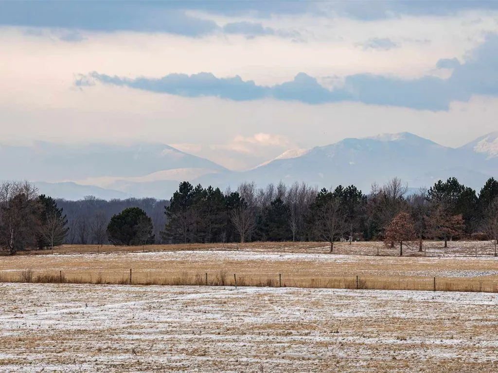 125 Lake Road Charlotte VT 05445
