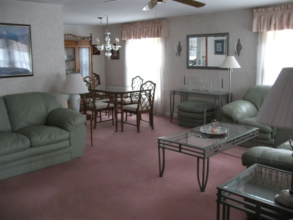 38 Oak Hill Drive Hampstead NH 03841