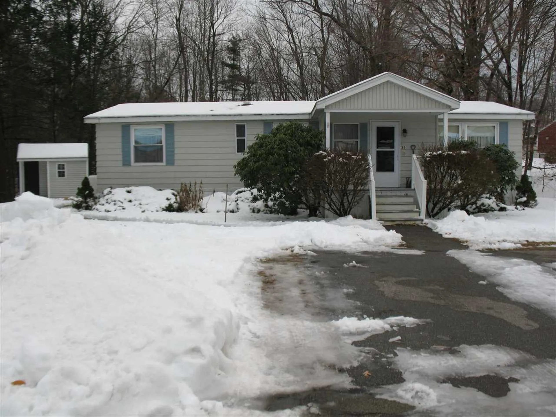 38 Oak Hill Drive Hampstead NH 03841