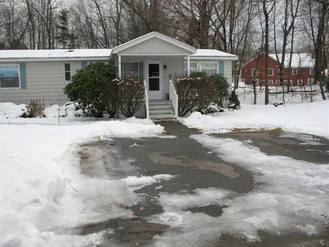 38 Oak Hill Drive Hampstead NH 03841