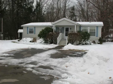 38 Oak Hill Drive Hampstead NH 03841
