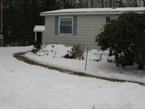 38 Oak Hill Drive Hampstead NH 03841