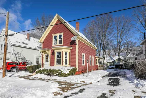 16 Silver Street Rochester NH 03867