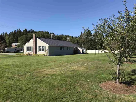 12 Back Lake Road Pittsburg NH 03592