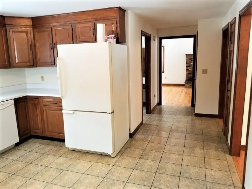 11 Whitcomb Road Swanzey NH 03446