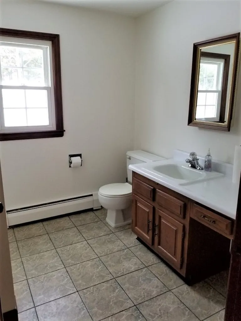 11 Whitcomb Road Swanzey NH 03446