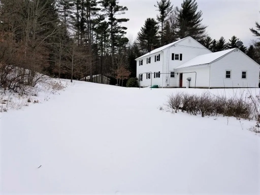 11 Whitcomb Road Swanzey NH 03446