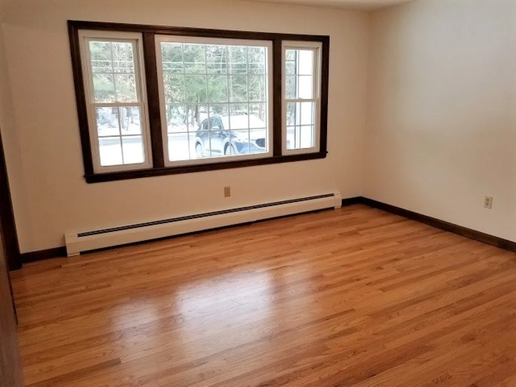 11 Whitcomb Road Swanzey NH 03446