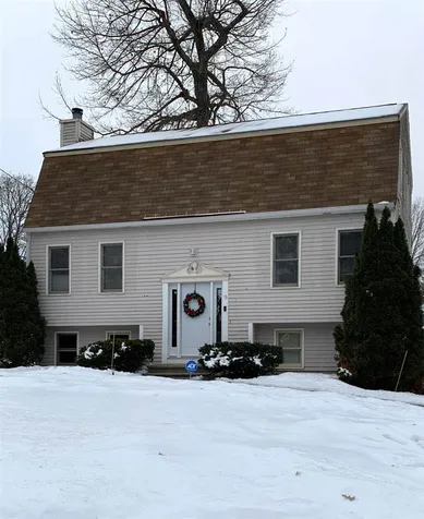 9 Nathan Court Nashua NH 03064