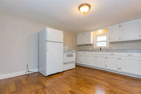 74 Maple Street Rochester NH 03867