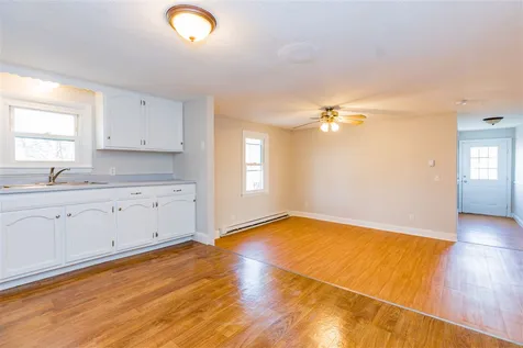 74 Maple Street Rochester NH 03867