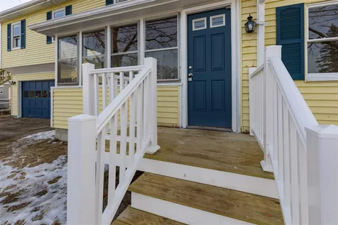 74 Maple Street Rochester NH 03867