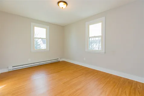 74 Maple Street Rochester NH 03867