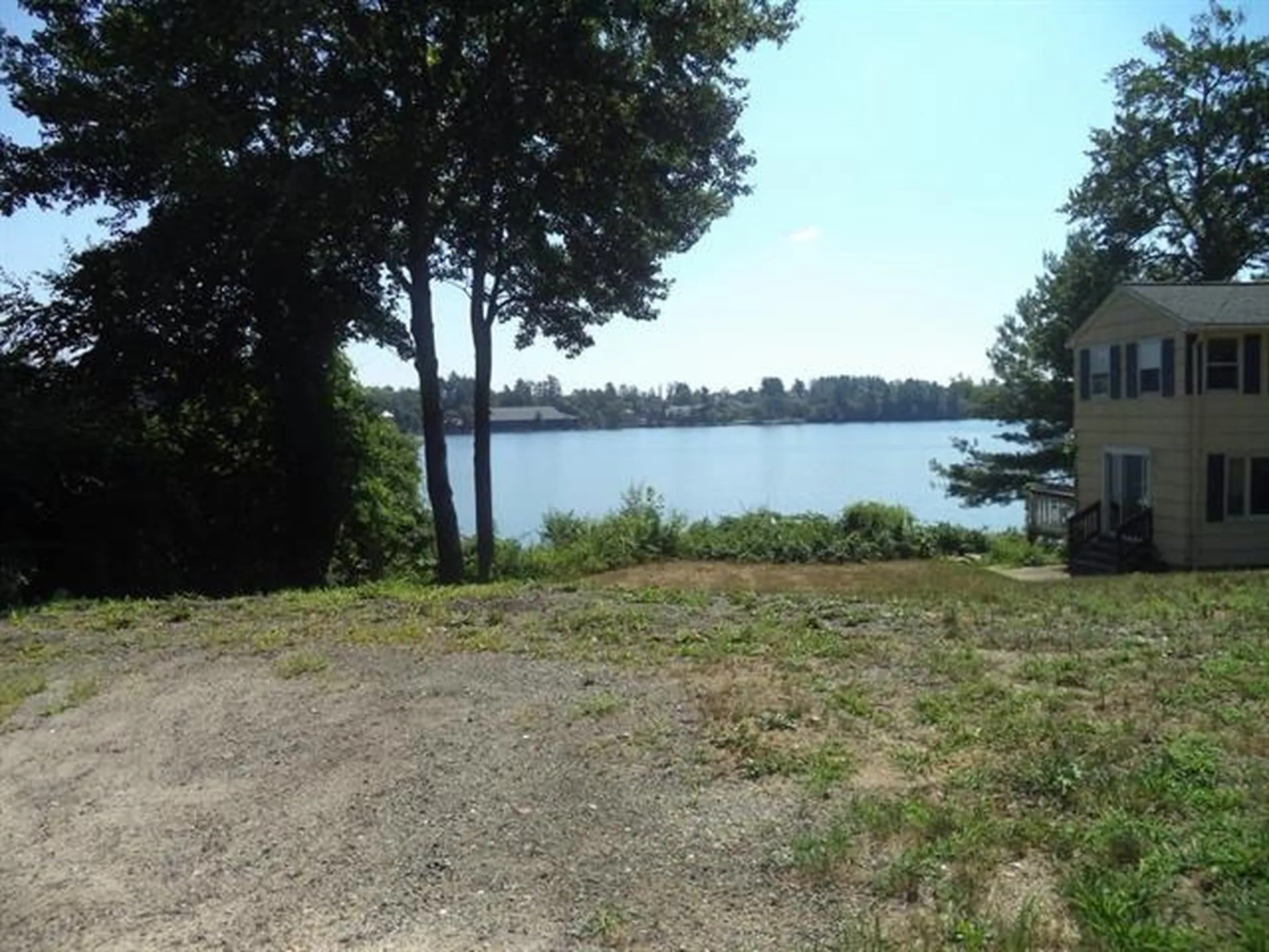 63 W Shore Road Windham NH 03087
