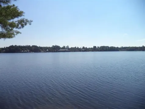 63 W Shore Road Windham NH 03087