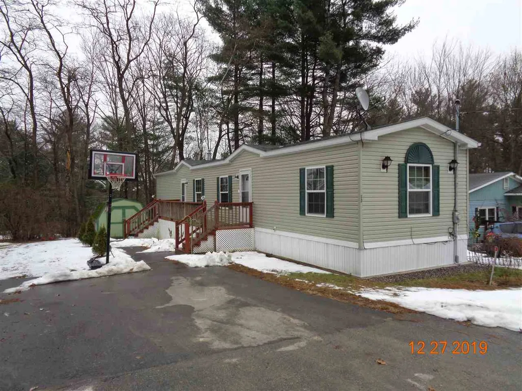 13 Pearl Court Merrimack NH 03054
