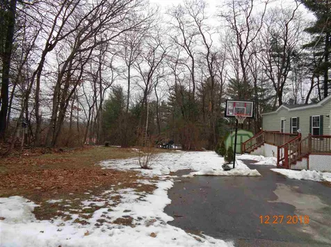 13 Pearl Court Merrimack NH 03054