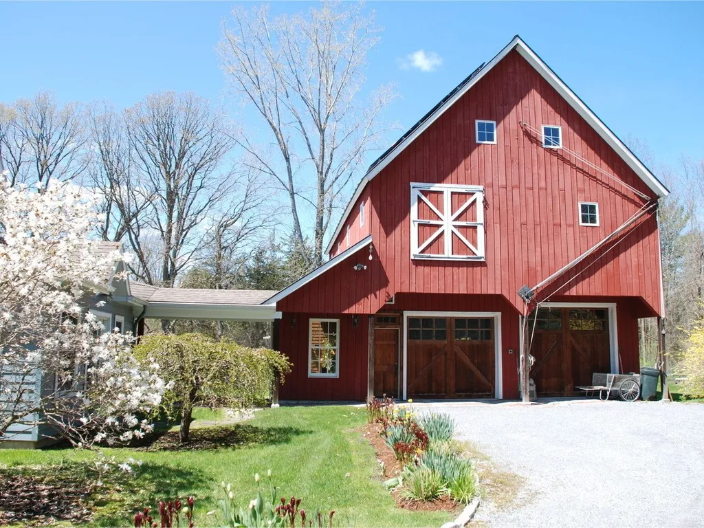 719 Converse Bay Road Charlotte VT 05445
