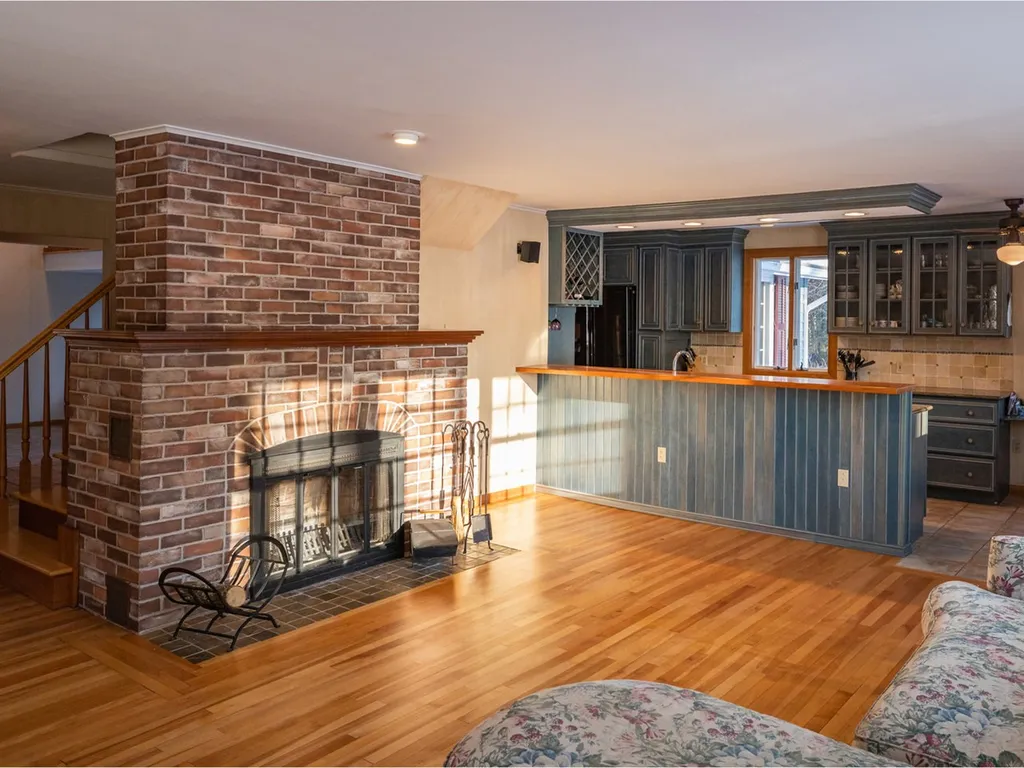 719 Converse Bay Road Charlotte VT 05445