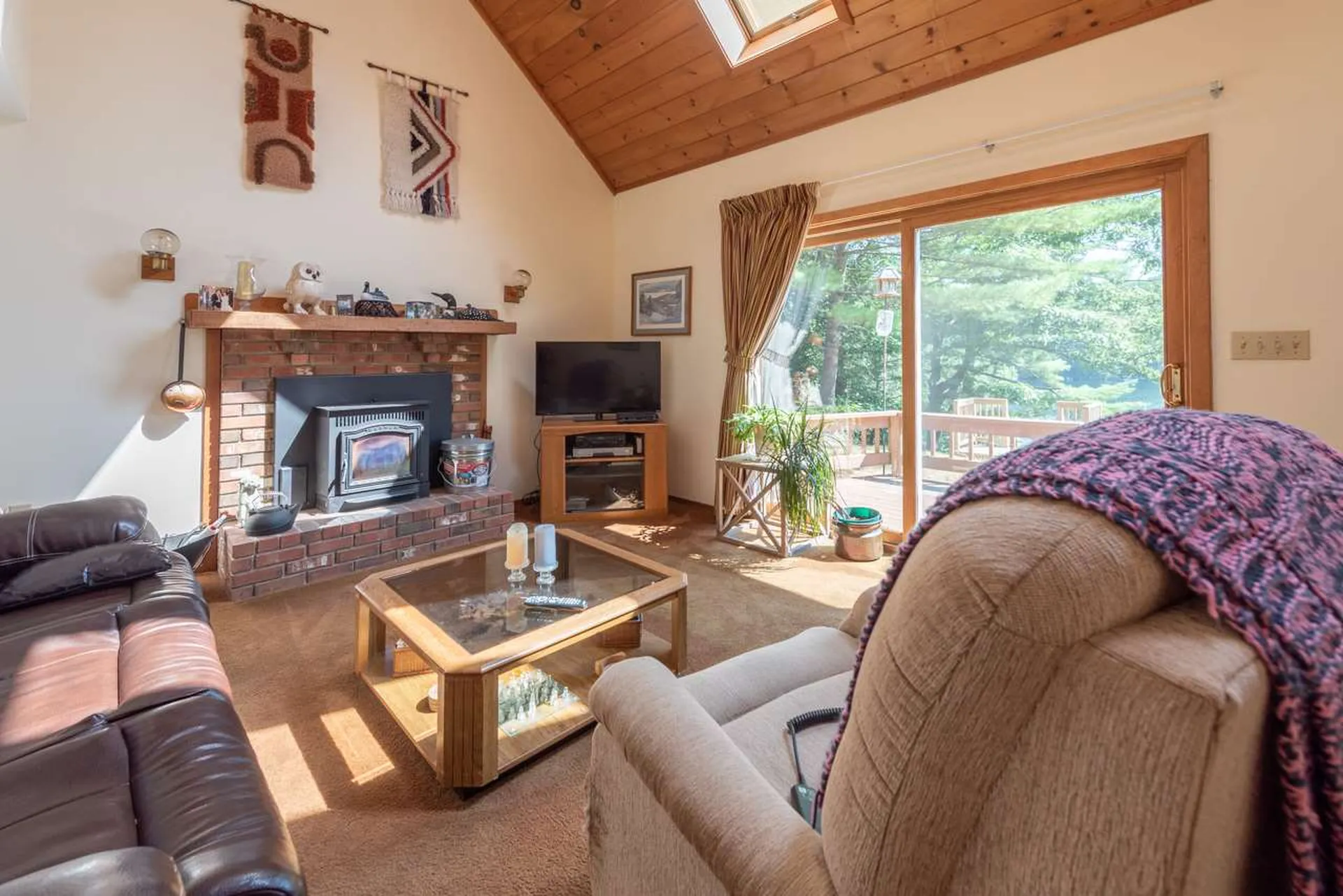 9 Spokies Way Alton NH 03809