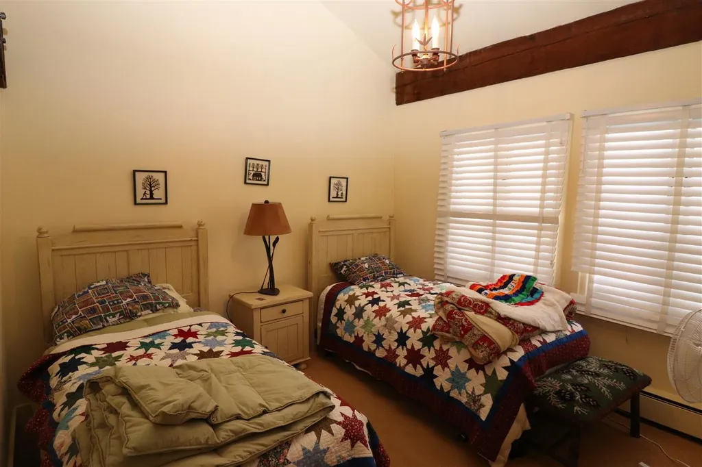 401 Village Road Warren VT 05674