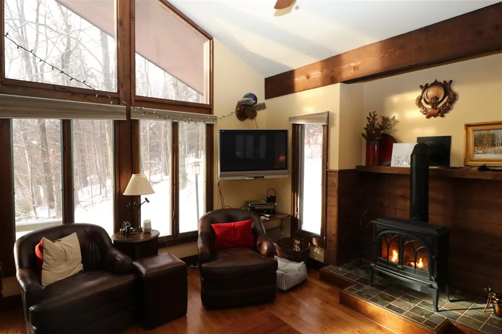 401 Village Road Warren VT 05674