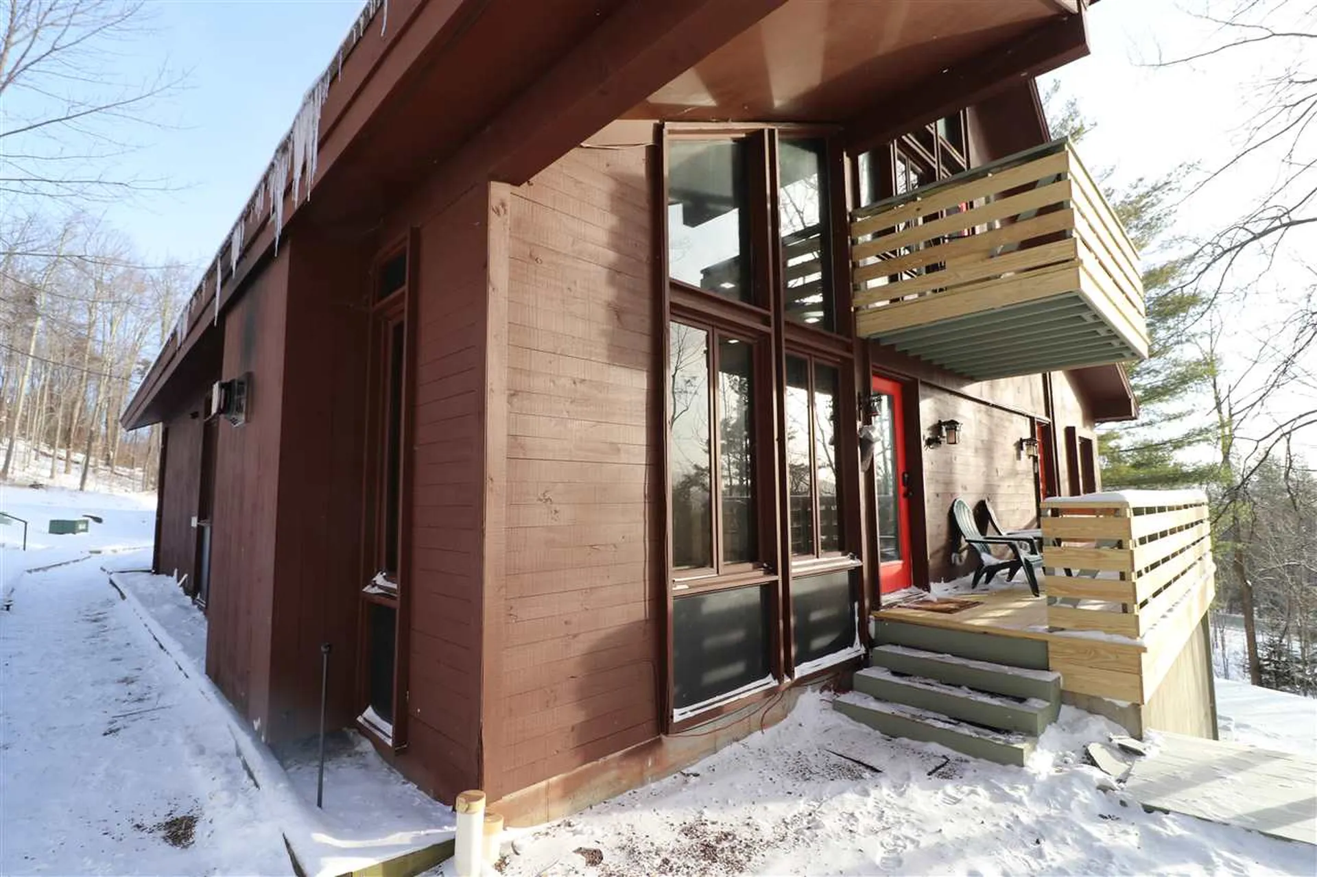 401 Village Road Warren VT 05674