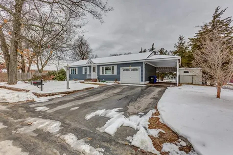 10 Travers Street Hudson NH 03051