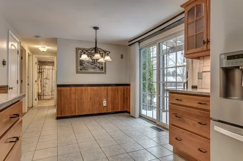 10 Travers Street Hudson NH 03051