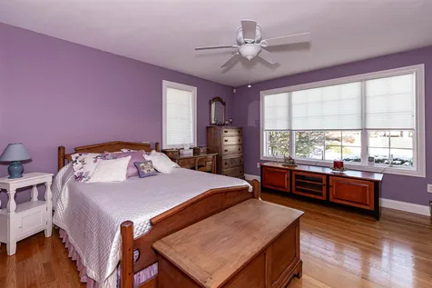 41 Mclane Lane Manchester NH 03104