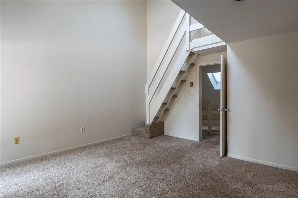 15 Pondview Drive Merrimack NH 03054