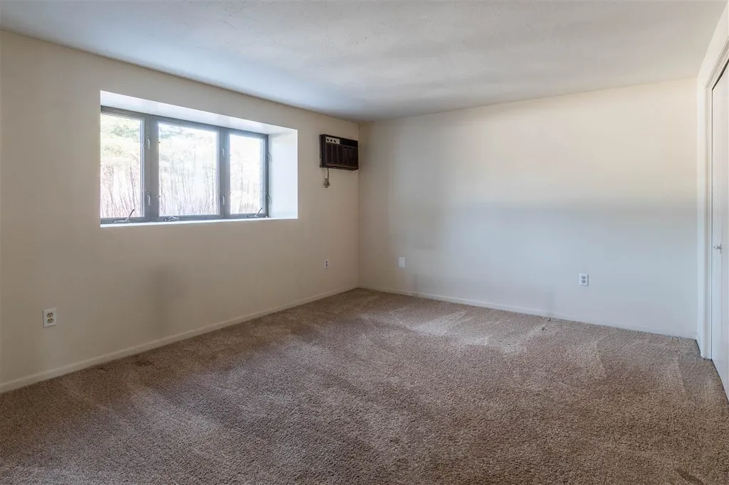 15 Pondview Drive Merrimack NH 03054