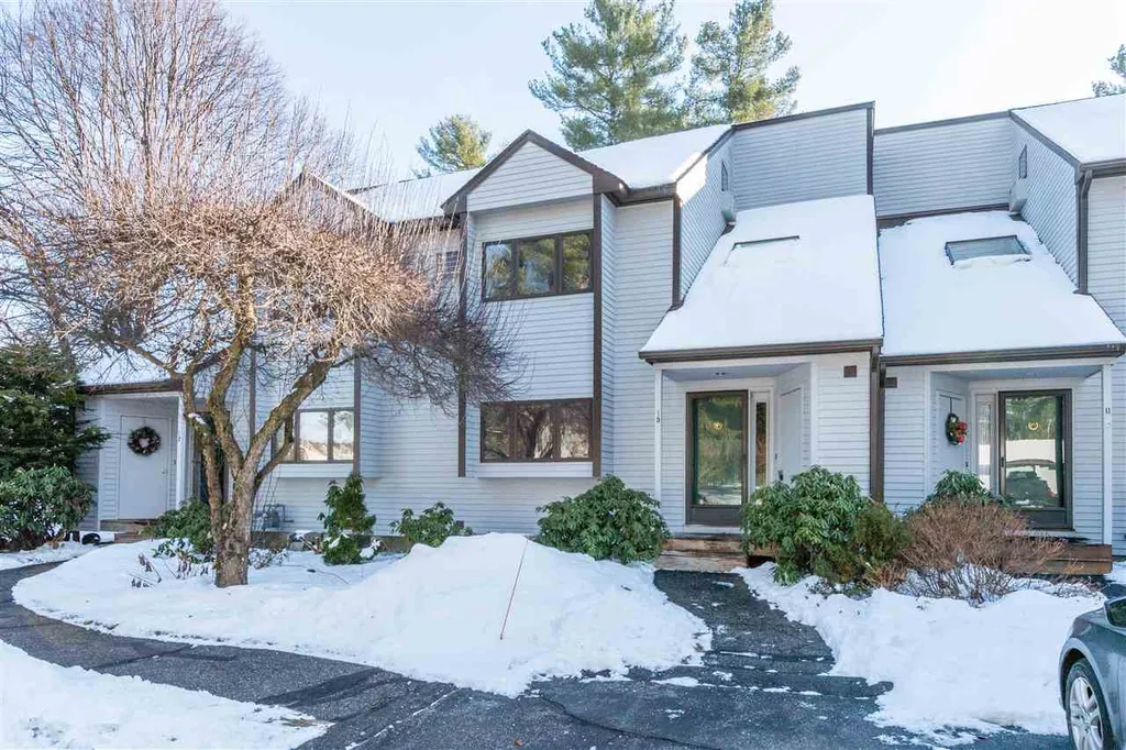 15 Pondview Drive Merrimack NH 03054