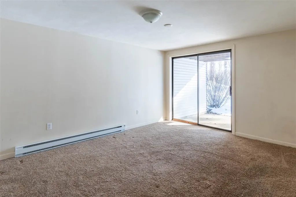 15 Pondview Drive Merrimack NH 03054