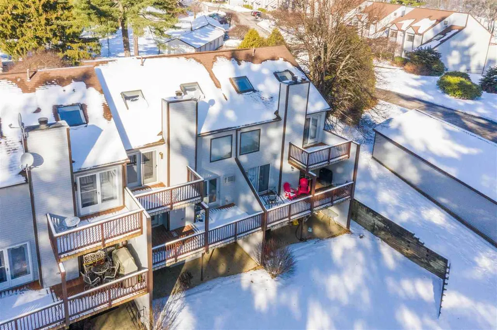 15 Pondview Drive Merrimack NH 03054