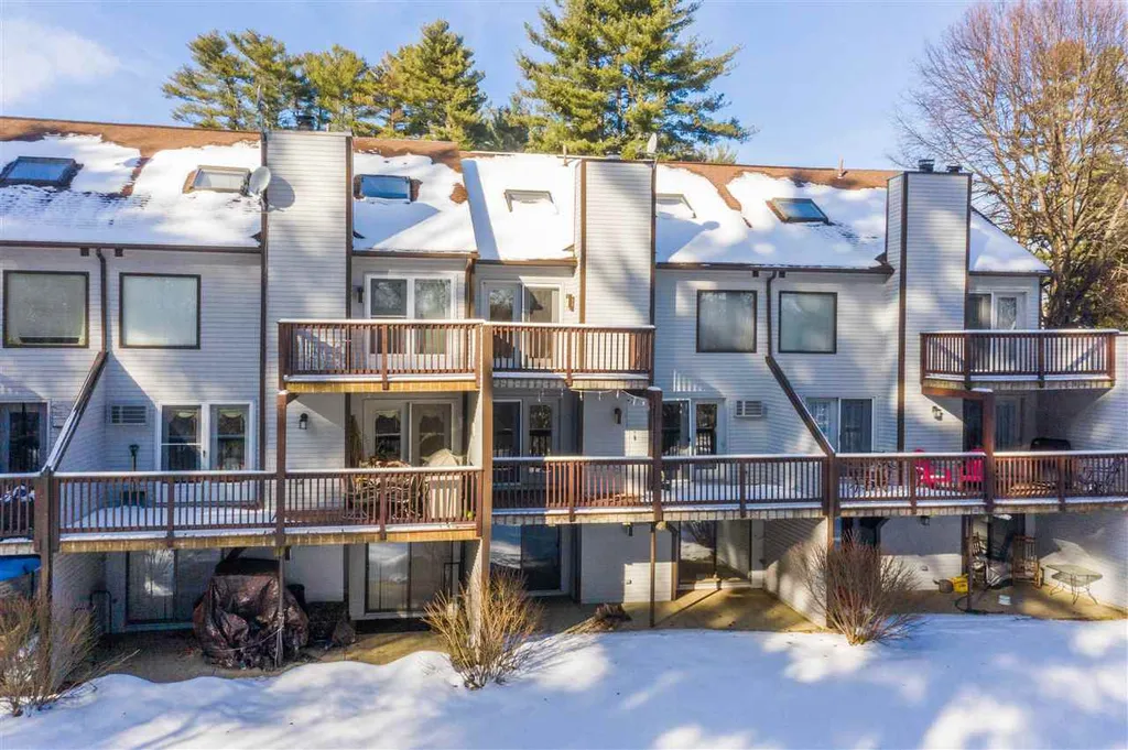 15 Pondview Drive Merrimack NH 03054