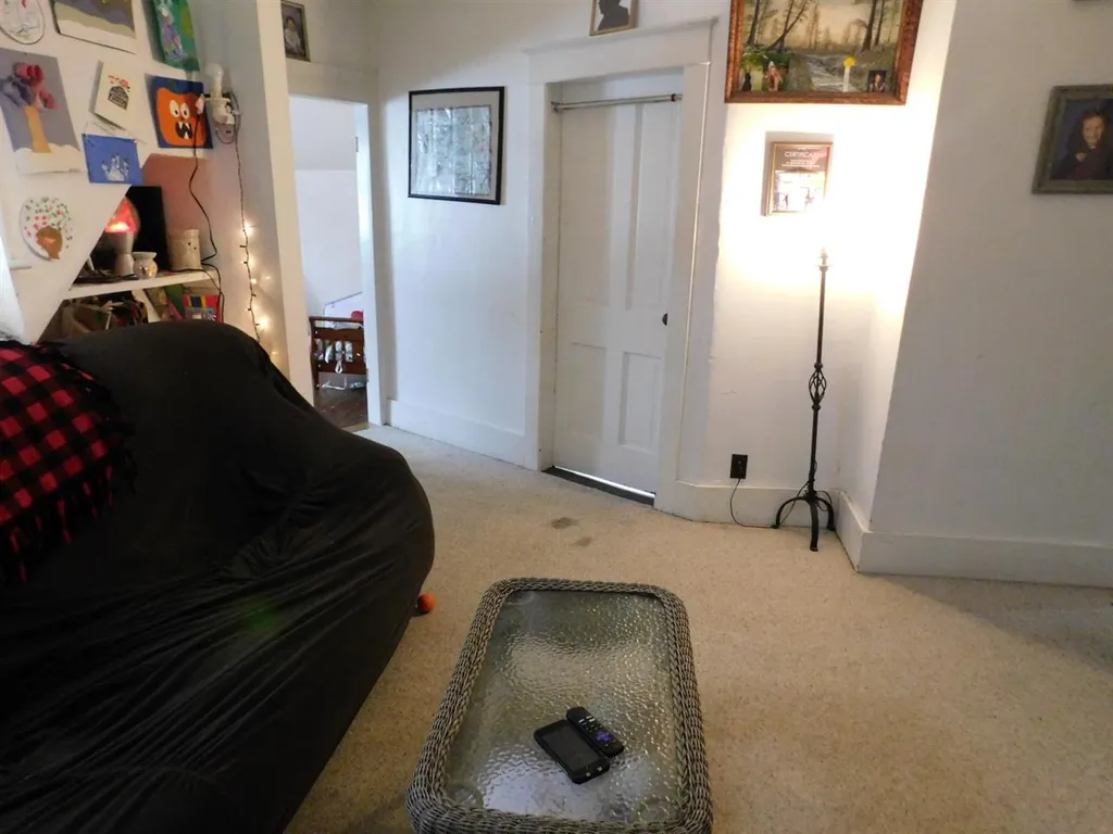 158 Mount Pleasant Street St. Johnsbury VT 05819-8