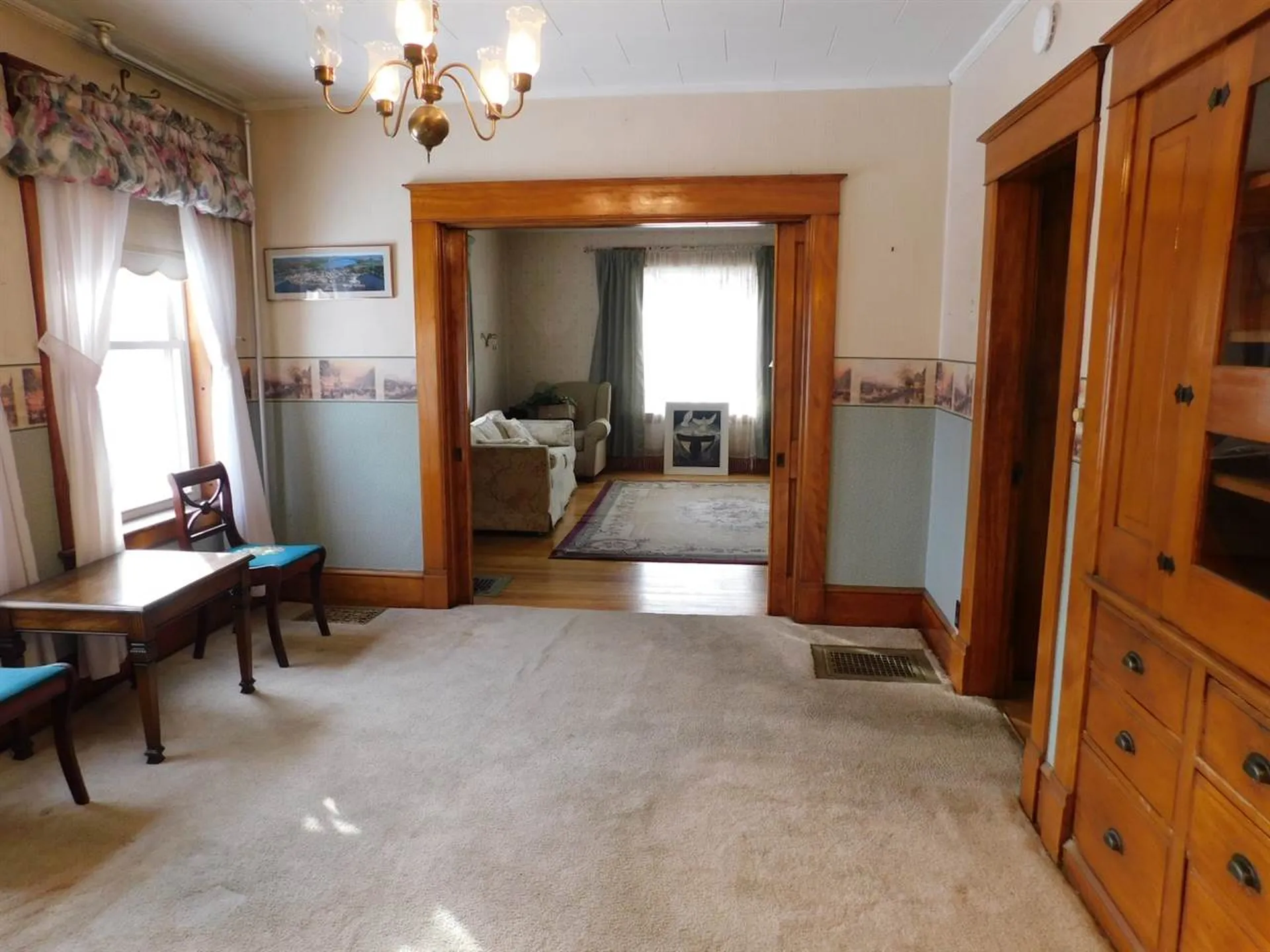 158 Mount Pleasant Street St. Johnsbury VT 05819-8