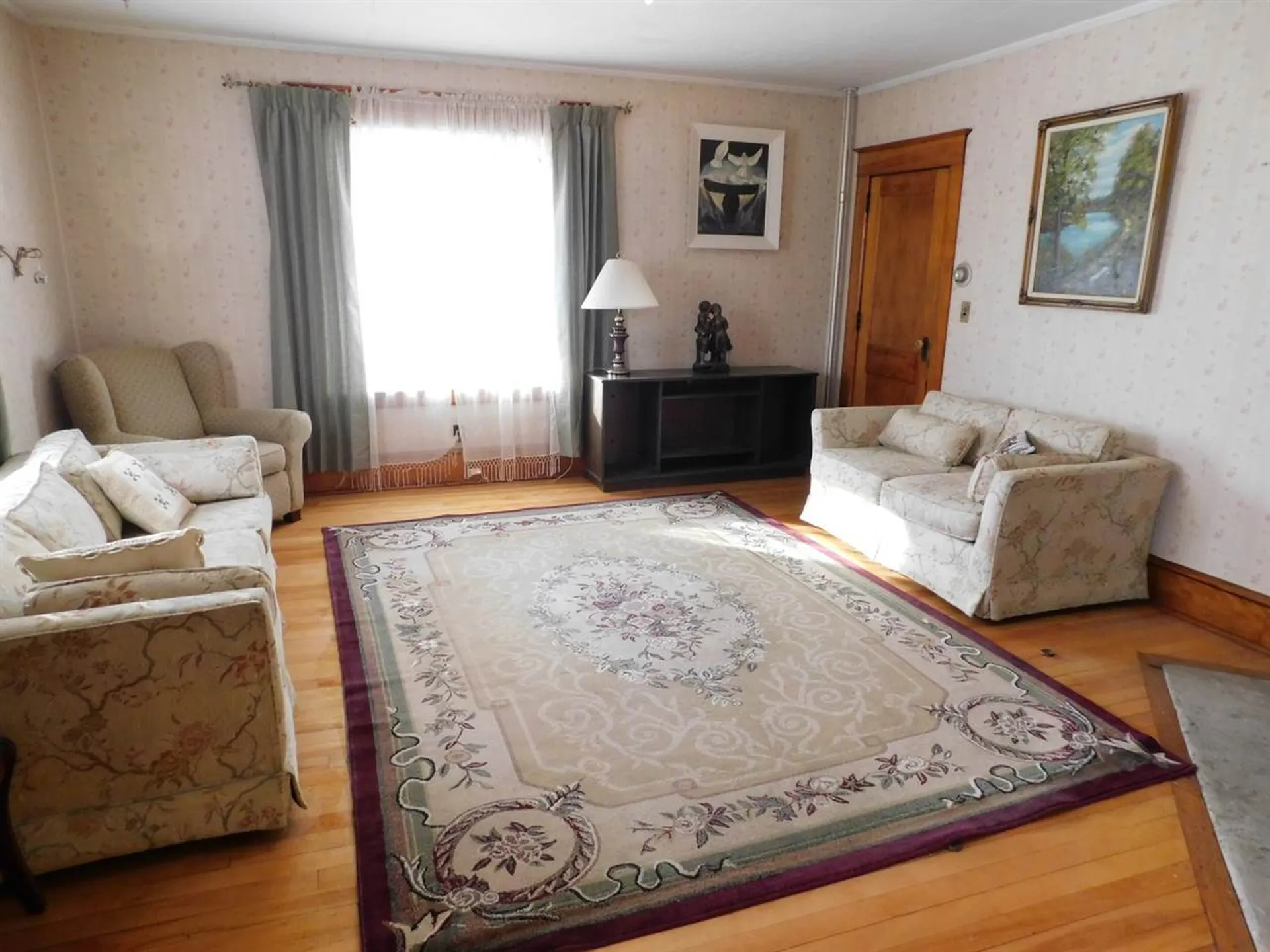 158 Mount Pleasant Street St. Johnsbury VT 05819-8