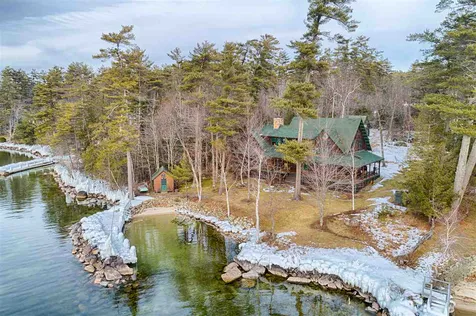 17 Eaglemere South Road Tuftonboro NH 03816
