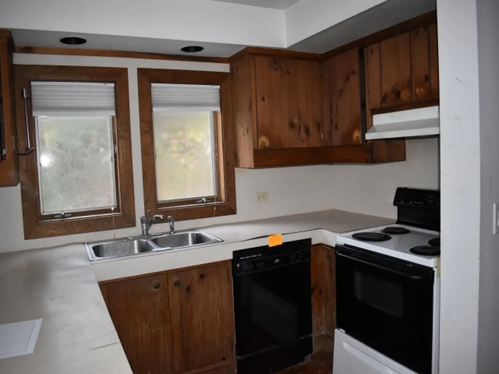 242 Cedarwood Road Stockbridge VT 05772