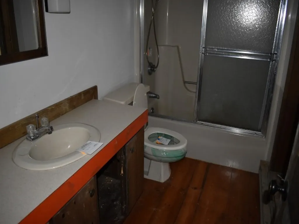 242 Cedarwood Road Stockbridge VT 05772