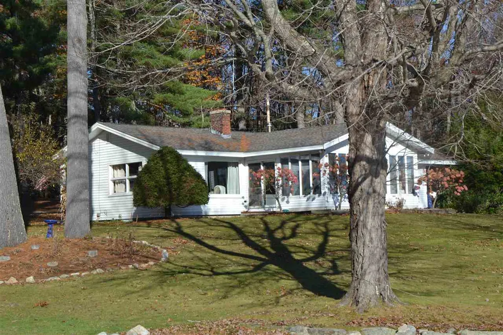 15 Millwood Road Wolfeboro NH 03894