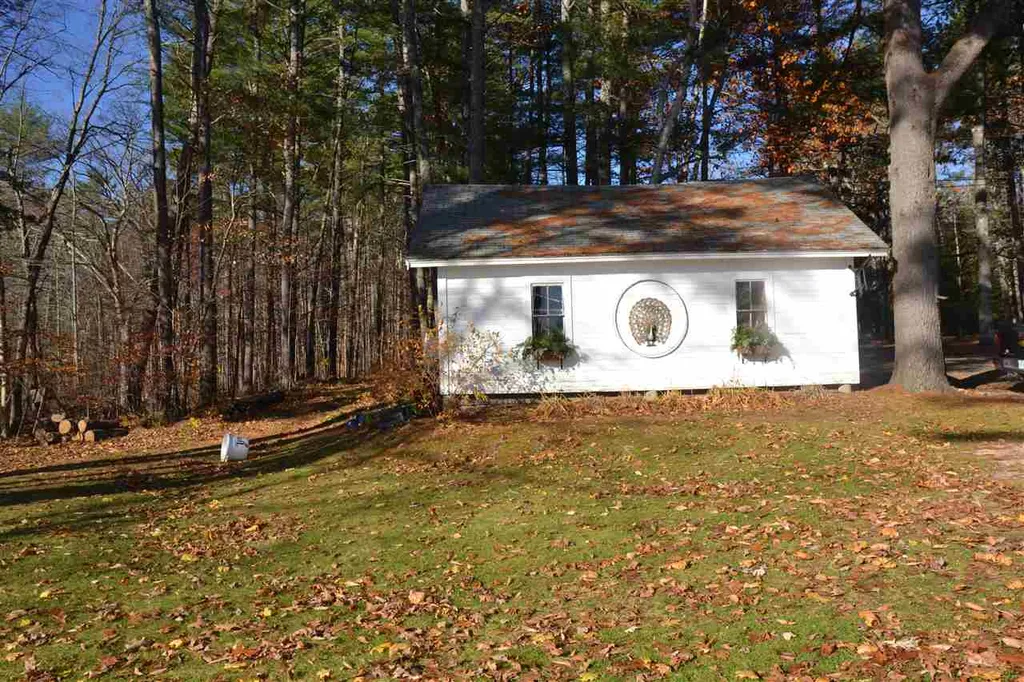 15 Millwood Road Wolfeboro NH 03894