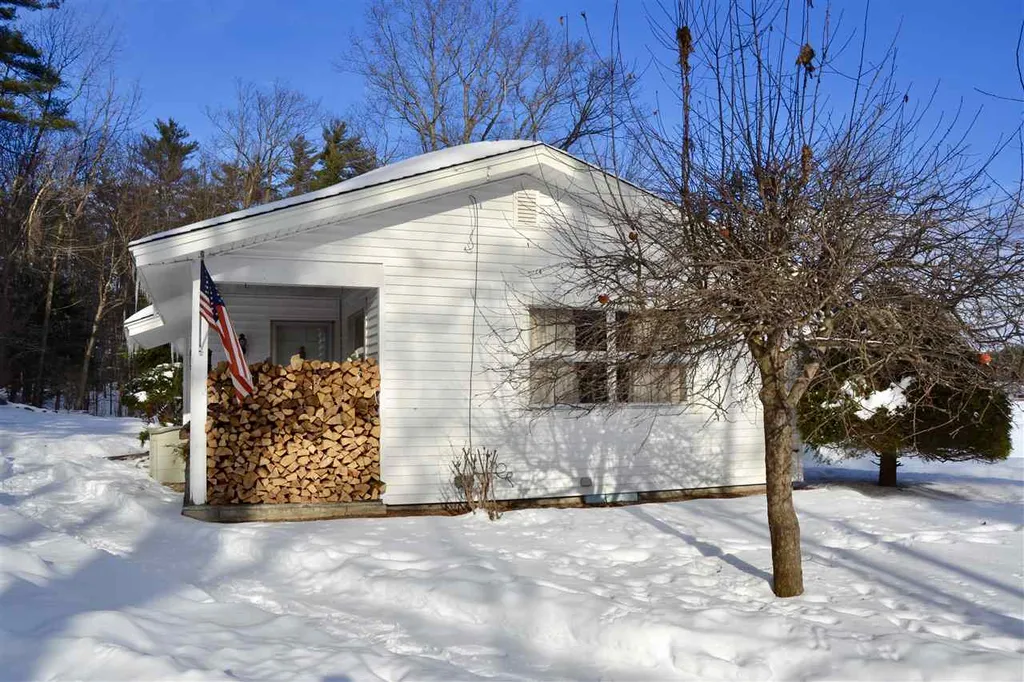 15 Millwood Road Wolfeboro NH 03894