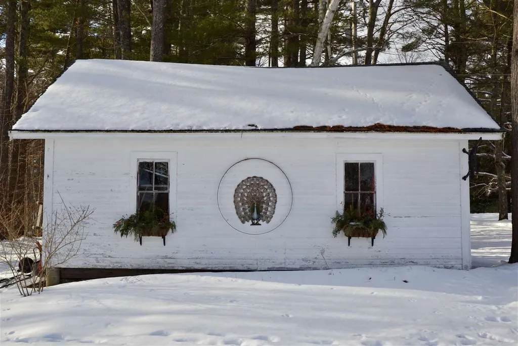 15 Millwood Road Wolfeboro NH 03894