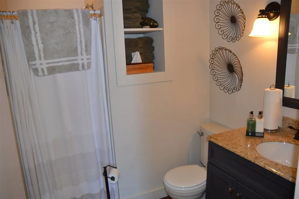 15 Millwood Road Wolfeboro NH 03894