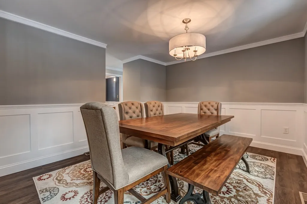 13 Barisano Way Nashua NH 03063