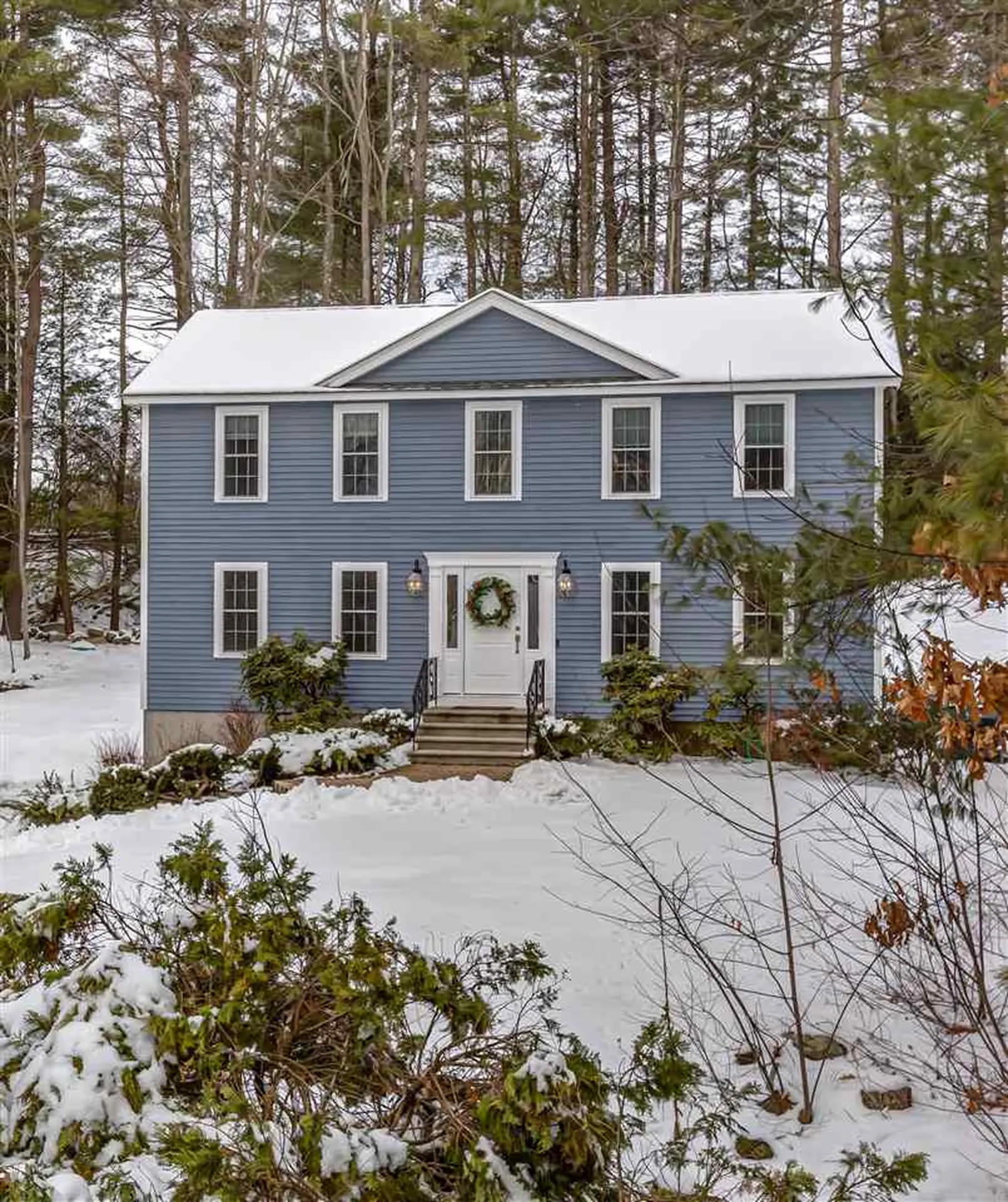 13 Barisano Way Nashua NH 03063